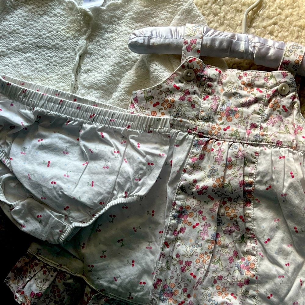 NEW Lullaby Club baby girl 3-piece set size 6 months